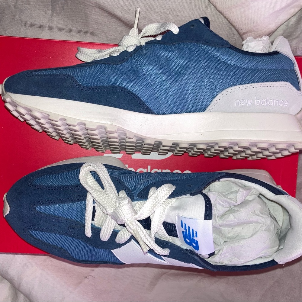 New Balance Navy and White VINTAGE 327 Athletic Shoes - Picture 3 of 10